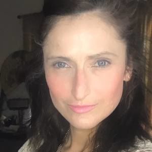 Meet your Posher, Anthea